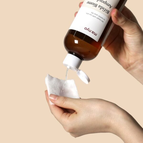 Manyo Bifida Biome Ampoule Toner 2