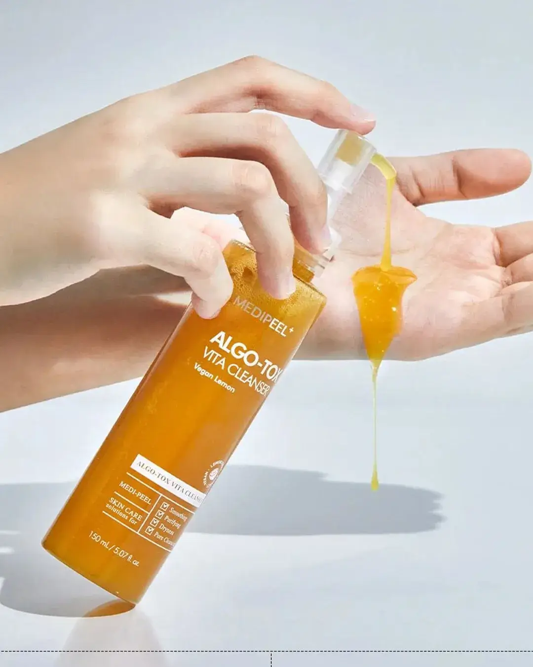 Гель для глубокого очищения кожи с комплексом витаминов MEDIPEEL Algo-Tox Vita Cleanser MEDIPEEL Algo-Tox Vita Cleanser 2