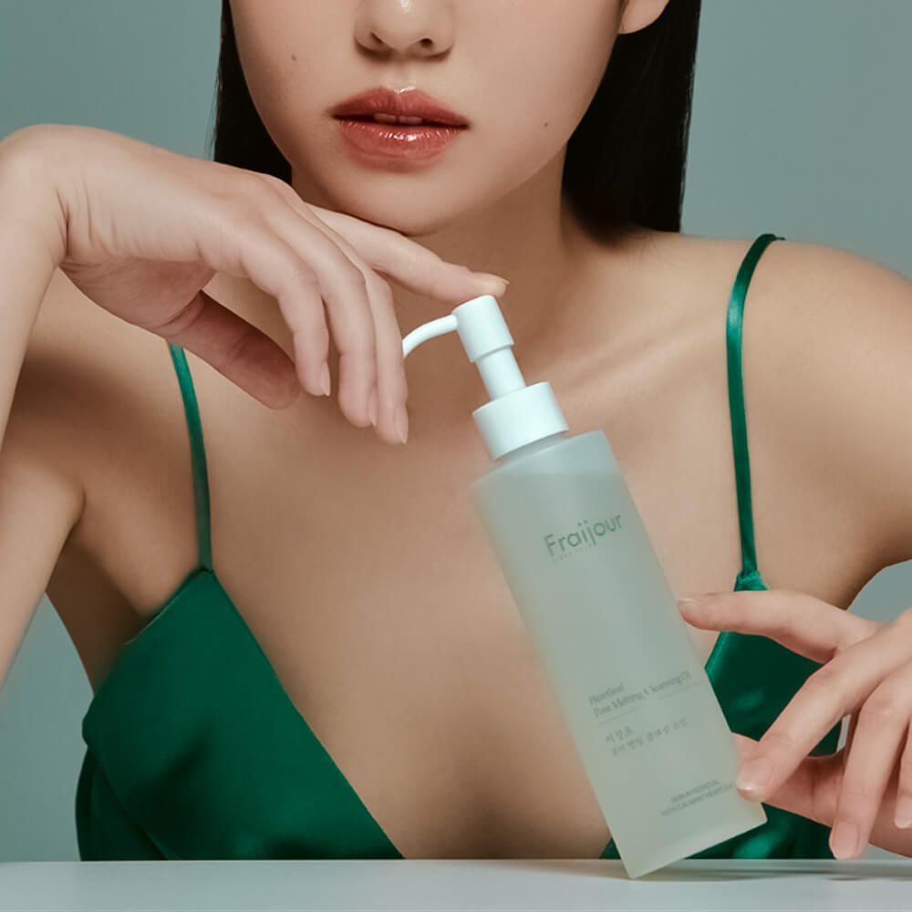 Успокаивающее гидрофильное масло с хауттюйнией Fraijour Heartleaf Pore Melting Cleansing Oil Fraijour Heartleaf Pore Melting Cleansing Oil 3