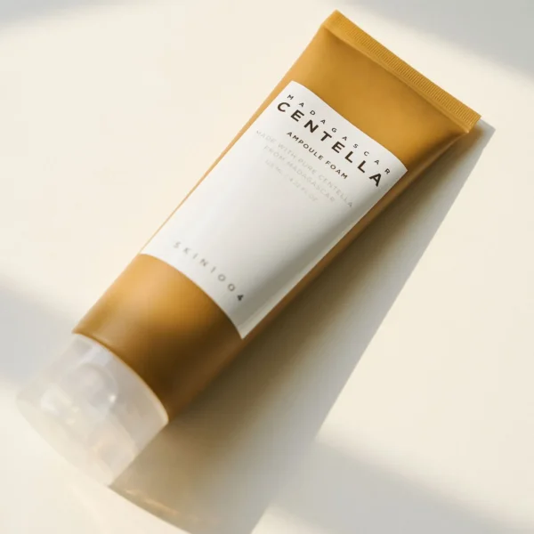 SKIN1004 Madagascar Centella Tone Brightening Cleansing Gel Foam