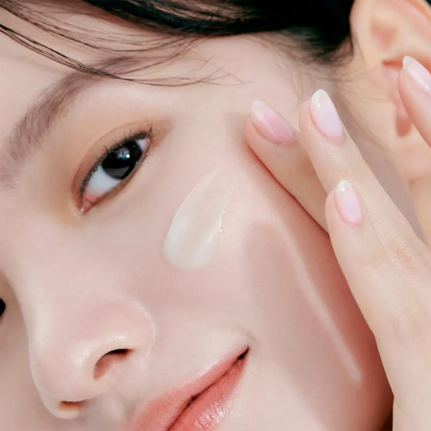 Успокаивающий легкий крем с экстрактом центеллы Celimax The Real Cica Soothing Cream Celimax The Real Cica Soothing Cream 6