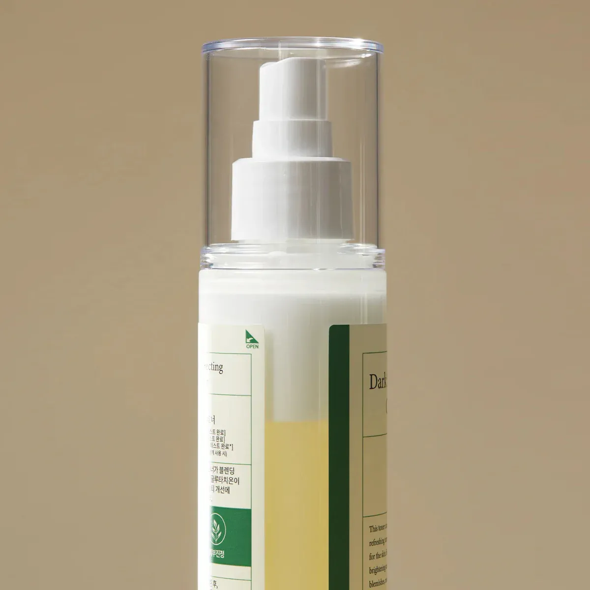 Осветляющий тонер-мист от постакне с ниацинамидом и витамином С AXIS-Y Dark Spot Correcting Glow Toner AXIS-Y Dark Spot Correcting Glow Toner 2
