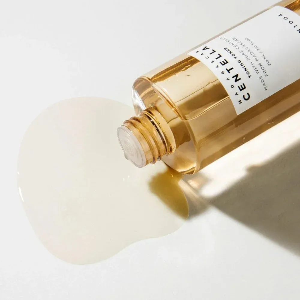 Мягкий отшелушивающий тоник с центеллой SKIN1004 Madagascar Centella Toning Toner SKIN1004 Madagascar Centella Toning Toner 2