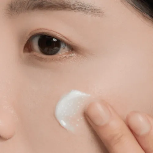Осветляющий крем с центеллой SKIN1004 Madagascar Centella Tone Brightening Capsule Cream SKIN1004 Madagascar Centella Tone Brightening Capsule Cream 3