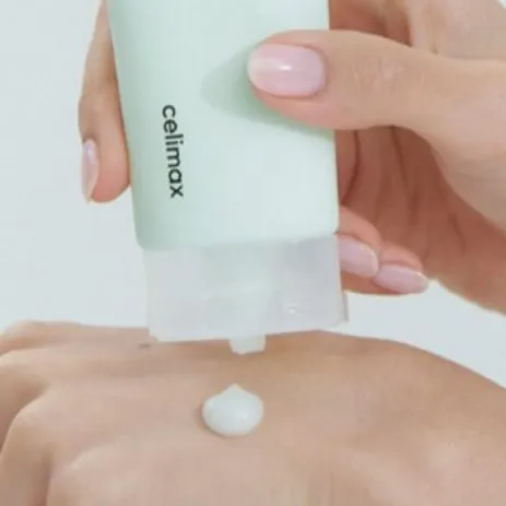 Успокаивающий легкий крем с экстрактом центеллы Celimax The Real Cica Soothing Cream Celimax The Real Cica Soothing Cream 2