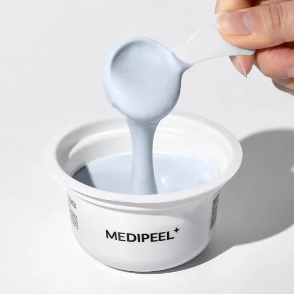 MEDIPEEL Mooltox Vegan Hyaluronic Acid Modeling Cup Pack 2