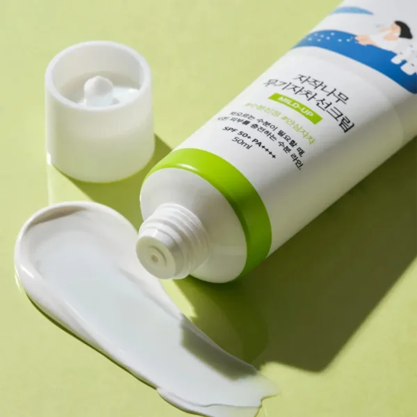 Round Lab Birch Juice Moisturizing Mild-Up Sunscreen SPF50+ PA++++ 2