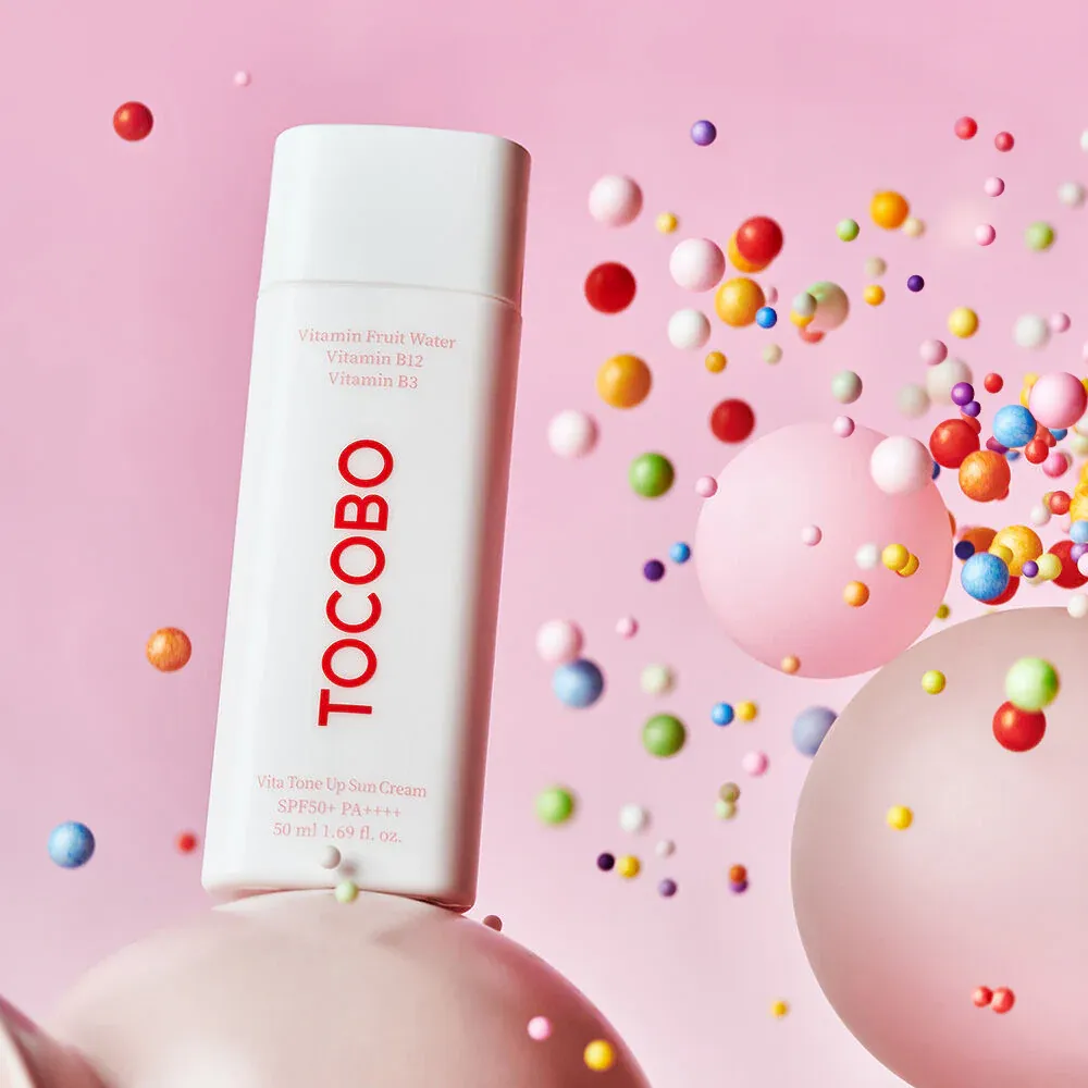 Витаминный солнцезащитный крем с тонирующим эффектом Tocobo Vita Tone Up Sun Cream SPF50+ PA++++ Tocobo Vita Tone Up Sun Cream SPF50+ PA++++ 3