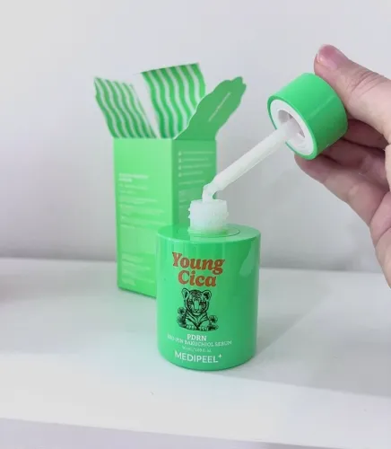 MEDIPEEL Young Cica PDRN Exo-Pin Bakuchiol Serum 2