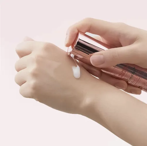 VT Cosmetics Collagen Reedle Shot 300 2