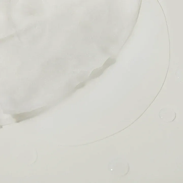 Барьерная тканевая маска с чёрной соей и пантенолом Round Lab Soybean Panthenol Mask Round Lab Soybean Panthenol Mask 4