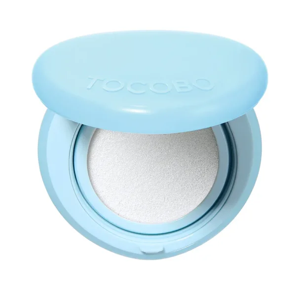 Солнцезащитный кушон для выравнивания тона и сужения пор Tocobo Blur Finish Sun Cushion SPF50+ PA++++