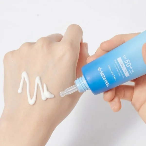 MEDIPEEL Aqua Mooltox Water-Fit Sun Serum SPF50+ PA++++ 2