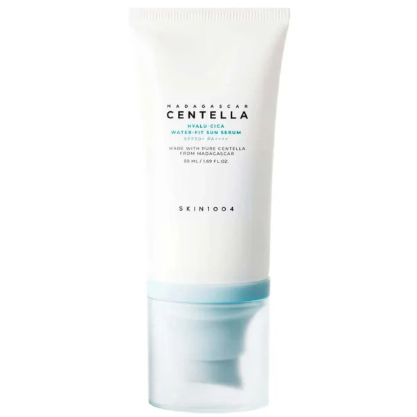 Увлажняющая солнцезащитная сыворотка SKIN1004 Madagascar Centella Hyalu-Cica Water-Fit Sun Serum SPF50+ PA++++