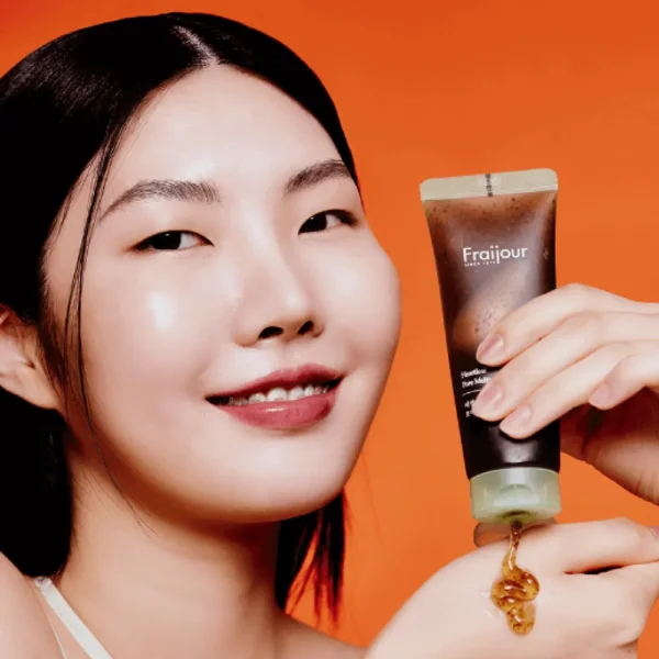 Fraijour Heartleaf Pore Melting Gel Mask 2