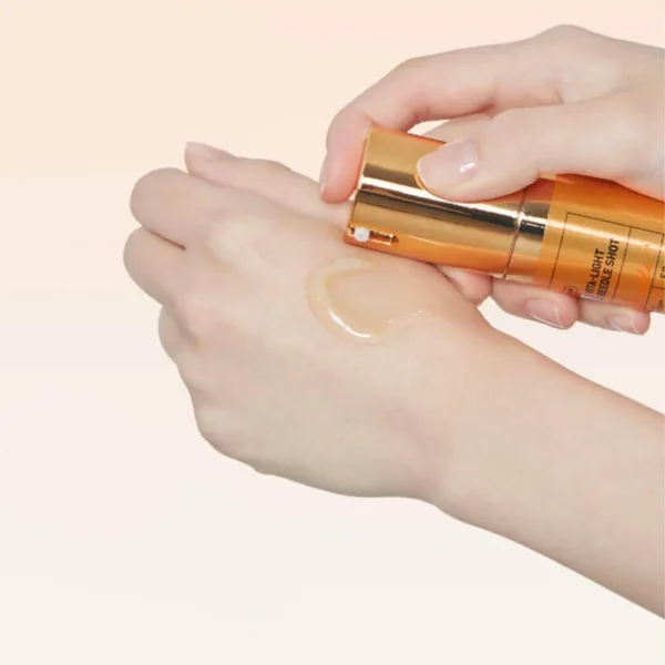 C VT Cosmetics Vita-Light Reedle Shot 100 2
