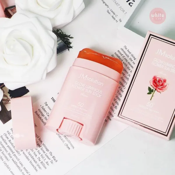 JMsolution Glow Luminous Flower Sun Stick SPF50+ PA++++ 2