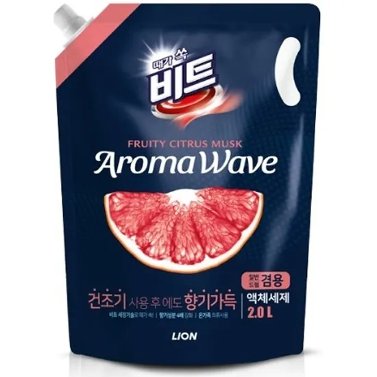 Жидкое концентрированное средство для стирки Lion Aroma Wave